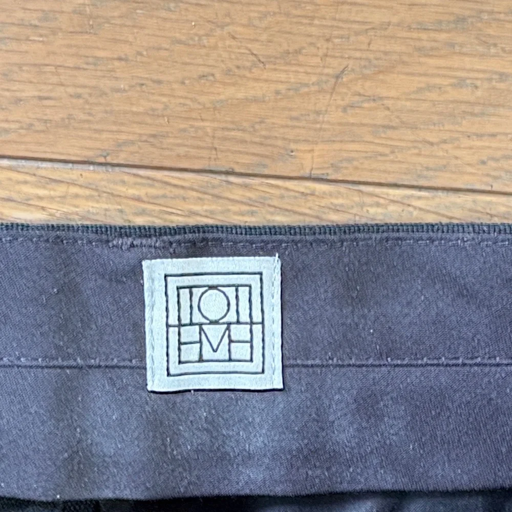 TOTEME Mid-Waist Straight Trousers - Picture 2 of 7